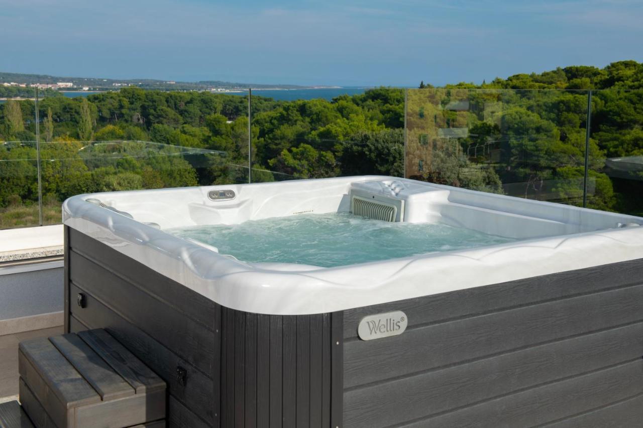 Aparthotel Punta Blu - Pool & Spa Премантура Екстериор снимка