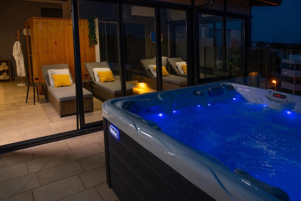 Aparthotel Punta Blu - Pool & Spa Премантура Екстериор снимка